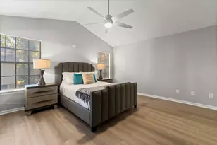 105 Eagle Rock Cir, The Woodlands, TX 77381 - Photo 23