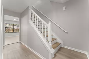 105 Eagle Rock Cir, The Woodlands, TX 77381 - Photo 21