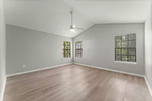 105 Eagle Rock Cir, The Woodlands, TX 77381 - Photo 25