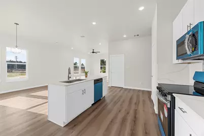 56 Road 5604, Cleveland, TX 77327 - Photo 9