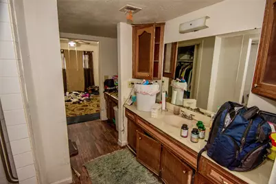 7215 Valmont Drive, Houston, TX 77016 - Photo 9