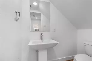 1220 E 33rd St, Houston, TX 77022 - Photo 11