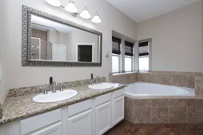 105 Lawrence Marshall Dr, Hempstead, TX 77445 - Photo 23