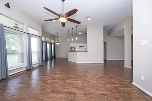 105 Lawrence Marshall Dr, Hempstead, TX 77445 - Photo 9