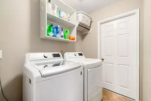 321 Holly Branch Ln, Kemah, TX 77565 - Photo 23