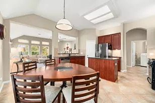 321 Holly Branch Ln, Kemah, TX 77565 - Photo 9
