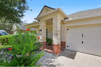 19015 Pinewood Point Lane, Tomball, TX 77377 - Photo 3
