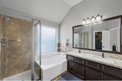 19015 Pinewood Point Lane, Tomball, TX 77377 - Photo 17
