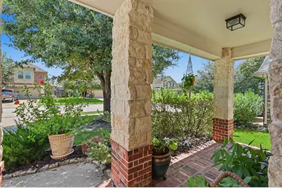 19015 Pinewood Point Lane, Tomball, TX 77377 - Photo 5