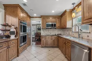 5210 Green Springs Dr, Houston, TX 77066 - Photo 11