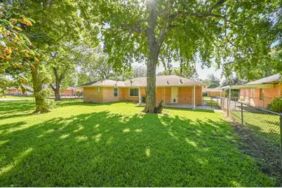 1602 Sheridan Drive, Baytown, TX 77520 - Photo 17
