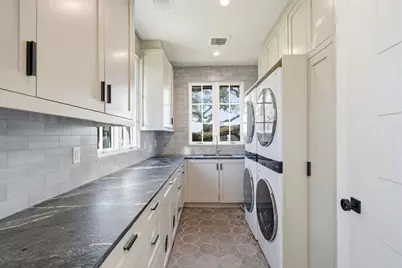 2615 Yupon Street, Houston, TX 77006 - Photo 39