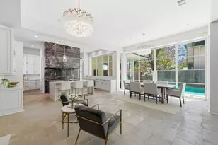 2615 Yupon St, Houston, TX 77006 - Photo 17