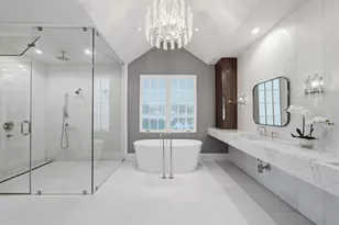 2615 Yupon St, Houston, TX 77006 - Photo 37