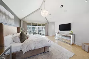 2615 Yupon St, Houston, TX 77006 - Photo 27