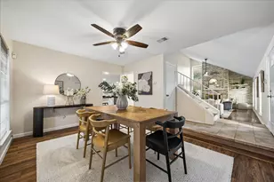 813 Lakeview Dr, Sugar Land, TX 77498 - Photo 3