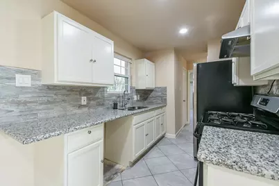 6803 La Violetta Drive, Houston, TX 77083 - Photo 17