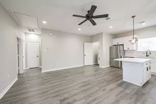 4405 Mallow St, Houston, TX 77051 - Photo 5