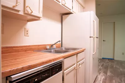 1862 Birch Street, Texas City, TX 77591 - Photo 7