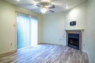 1862 Birch St, Texas City, TX 77591 - Photo 3