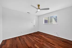 1917 Trixie Ln, Houston, TX 77042 - Photo 29