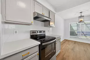 1917 Trixie Ln, Houston, TX 77042 - Photo 23