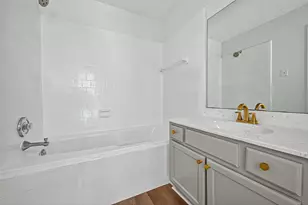 1917 Trixie Ln, Houston, TX 77042 - Photo 37