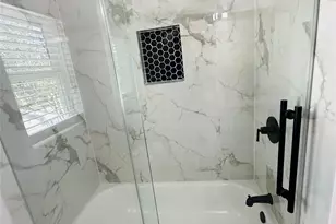 7131 Carvel Ln, Houston, TX 77074 - Photo 21