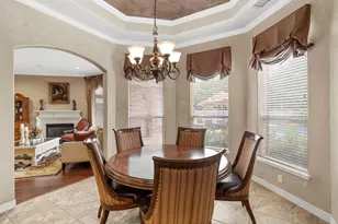 8214 Forest Gate Dr, Sugar Land, TX 77479 - Photo 17