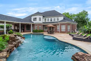 8214 Forest Gate Dr, Sugar Land, TX 77479 - Photo 47