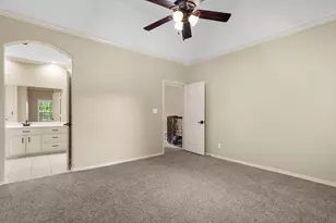 8214 Forest Gate Dr, Sugar Land, TX 77479 - Photo 33