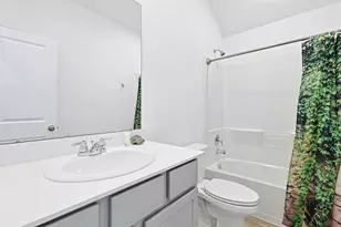 7434 Bartoncliff Dr, Katy, TX 77493 - Photo 19