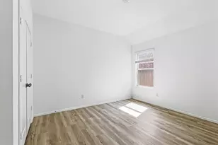 7434 Bartoncliff Dr, Katy, TX 77493 - Photo 21