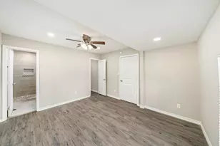 3561 Nathaniel Brown St, Houston, TX 77021 - Photo 9
