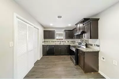 3561 Nathaniel Brown Street, Houston, TX 77021 - Photo 5