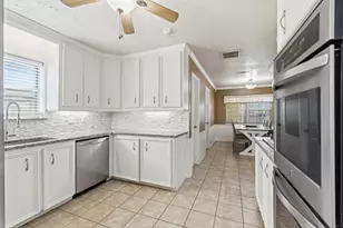 17603 Loring Ln, Spring, TX 77388 - Photo 15