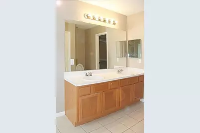 6055 Yorkglen Manor Lane, Houston, TX 77084 - Photo 5