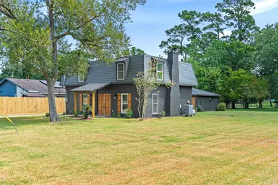 12217 Pine Lane, Dickinson, TX 77539 - Photo 3