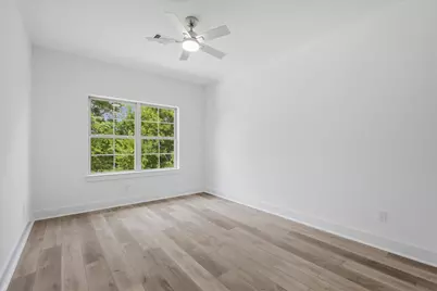 707 S Iowa Street, La Porte, TX 77571 - Photo 15