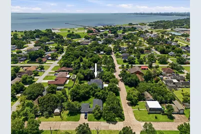 707 S Iowa Street, La Porte, TX 77571 - Photo 23
