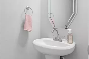 2517 Legacy Meadows Ln, Conroe, TX 77304 - Photo 17