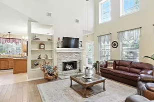 98 S Dreamweaver Cir, The Woodlands, TX 77380 - Photo 5