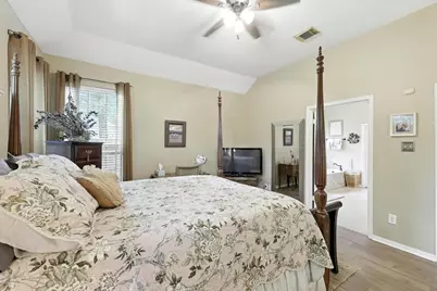 98 S Dreamweaver Circle, The Woodlands, TX 77380 - Photo 13