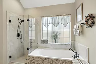 98 S Dreamweaver Cir, The Woodlands, TX 77380 - Photo 15