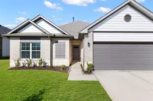 11832 Whirlaway Dr, Willis, TX 77318 - Photo 1