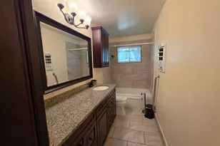 3907 Grapevine St, Houston, TX 77045 - Photo 17