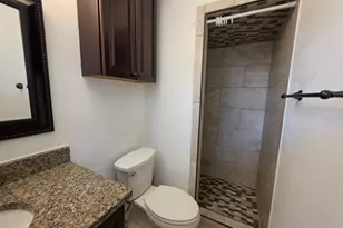 3907 Grapevine St, Houston, TX 77045 - Photo 7