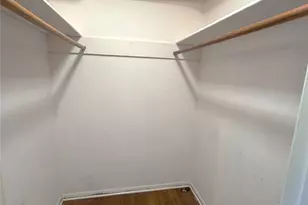 53 Pin Oak Ct, Lake Jackson, TX 77566 - Photo 13