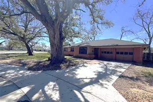 53 Pin Oak Ct, Lake Jackson, TX 77566 - Photo 25