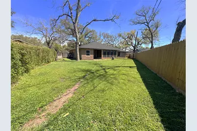 53 Pin Oak Court, Lake Jackson, TX 77566 - Photo 23